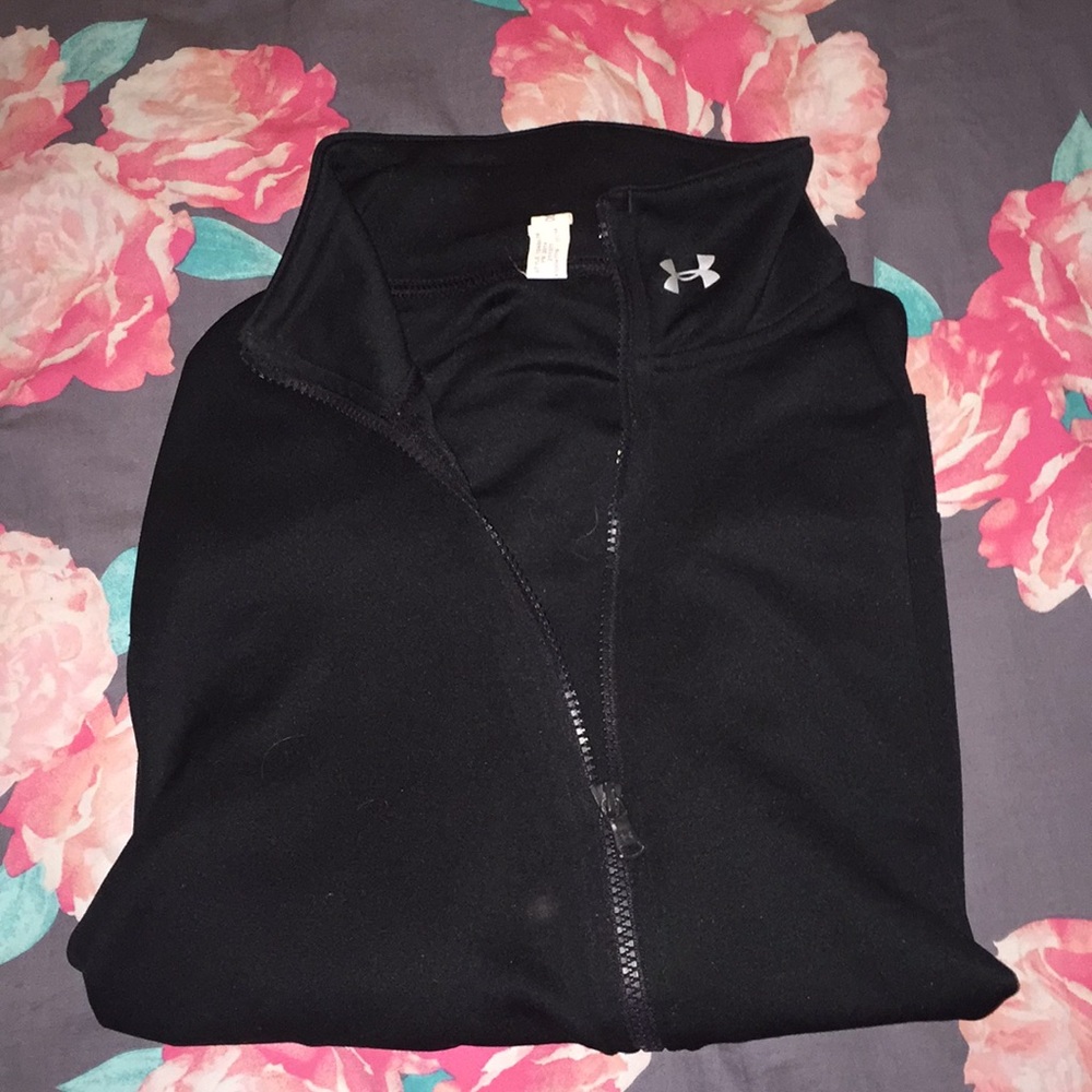 Women’s black UA jacket